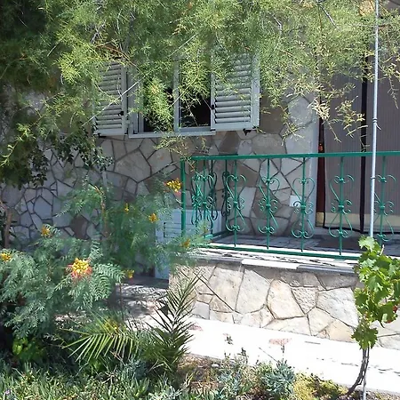 Apartments Bartul Sucuraj Room photo
