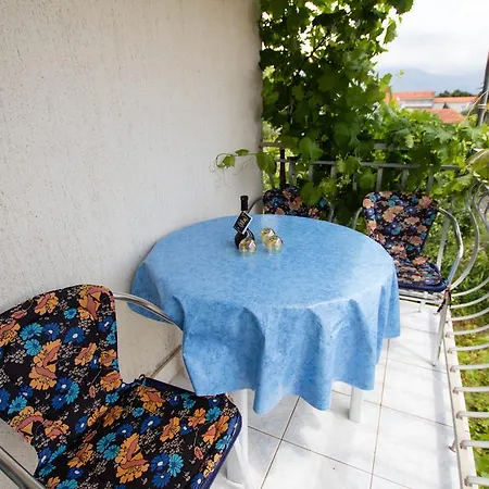 Apartments Bartul Sucuraj Exterior photo