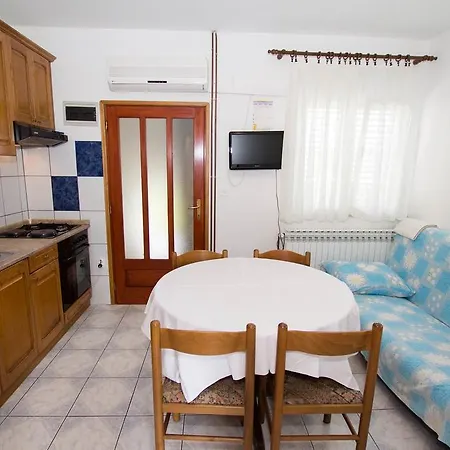 Apartments Bartul Sucuraj Exterior photo