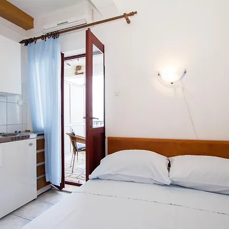 Apartments Bartul Sucuraj Exterior photo