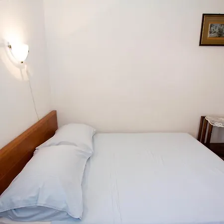 Apartments Bartul Sucuraj Exterior photo