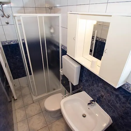 Apartments Bartul Sucuraj Room photo