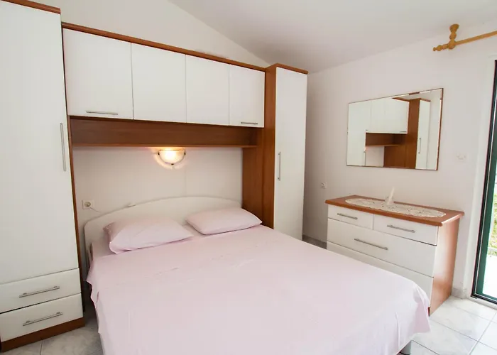 Apartments Bartul