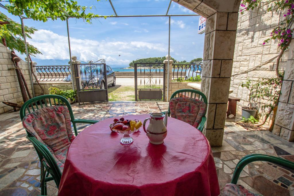 Apartman Bartul *