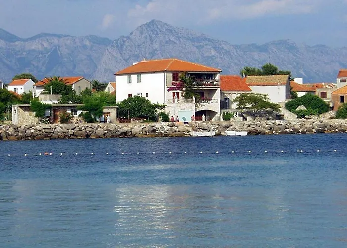 Apartments Bartul