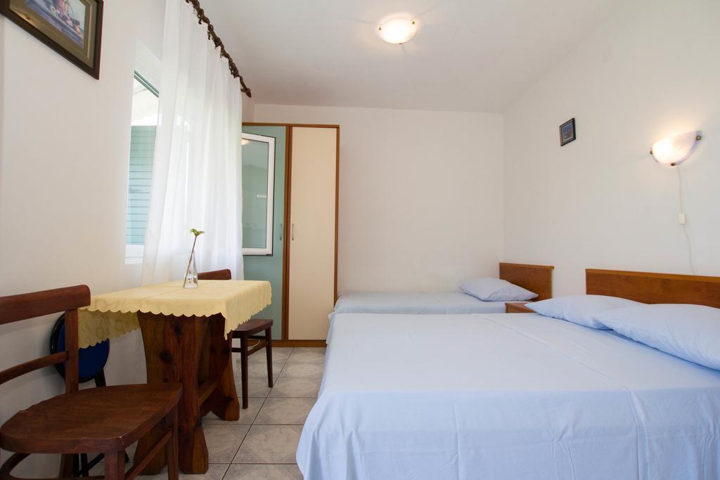 Apartment Bartul Sucuraj