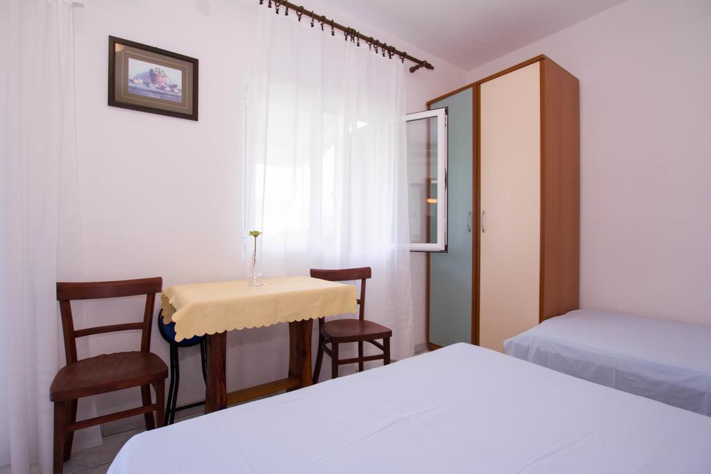 Apartment Bartul Sucuraj