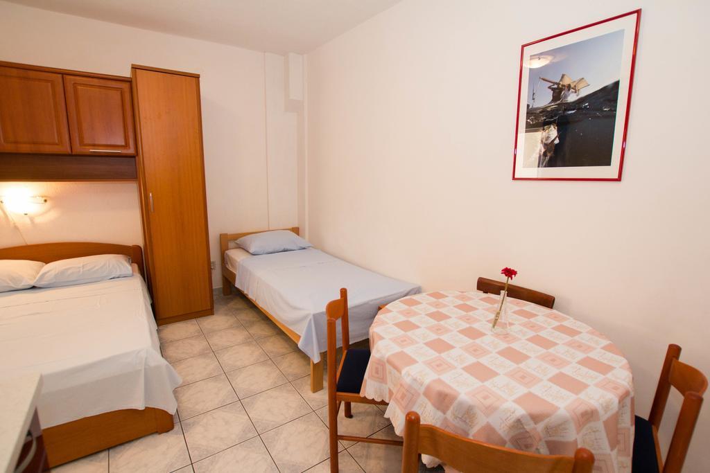 Apartment Bartul *