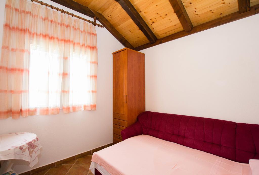 Apartment Bartul Sucuraj